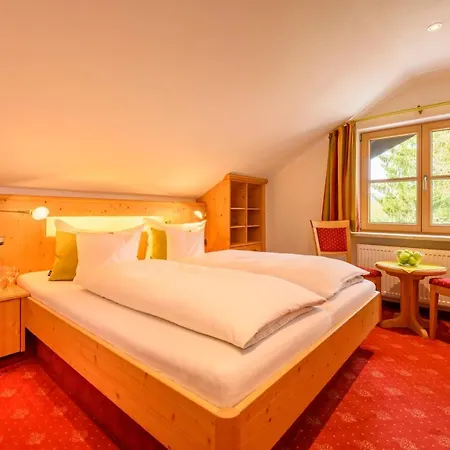 Hotel Weinklause Superior 3*