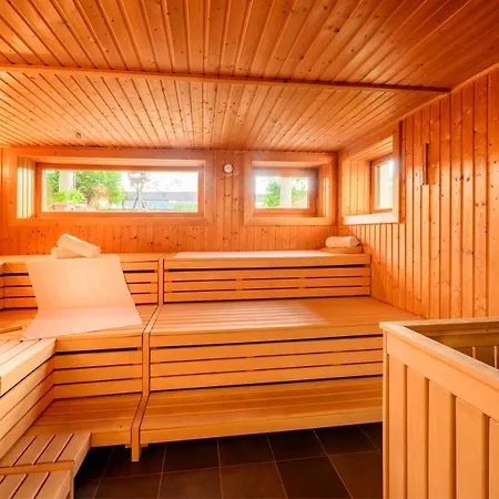 Weinklause Superior Hotell 3*